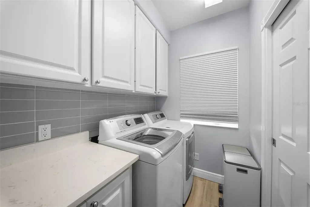 7668 Bergamo Avenue Sarasota FL 34238
