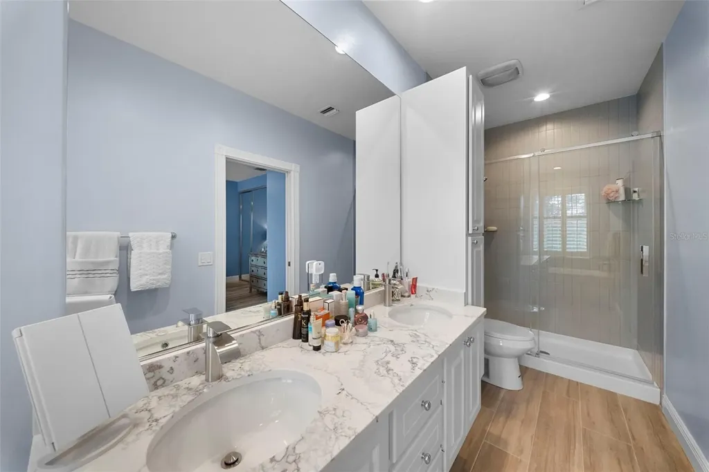 7668 Bergamo Avenue Sarasota FL 34238