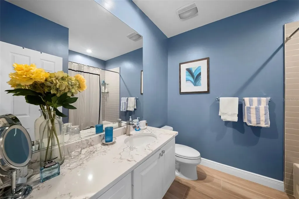 7668 Bergamo Avenue Sarasota FL 34238
