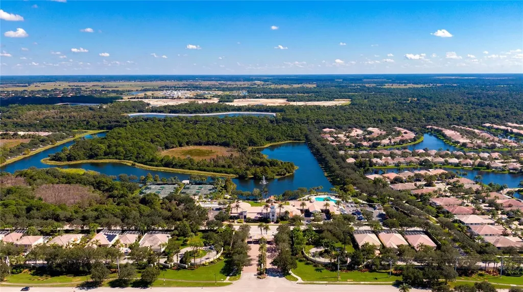 7668 Bergamo Avenue Sarasota FL 34238