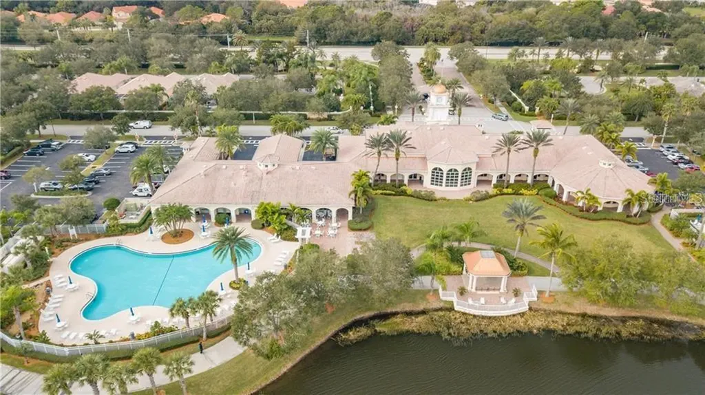 7668 Bergamo Avenue Sarasota FL 34238