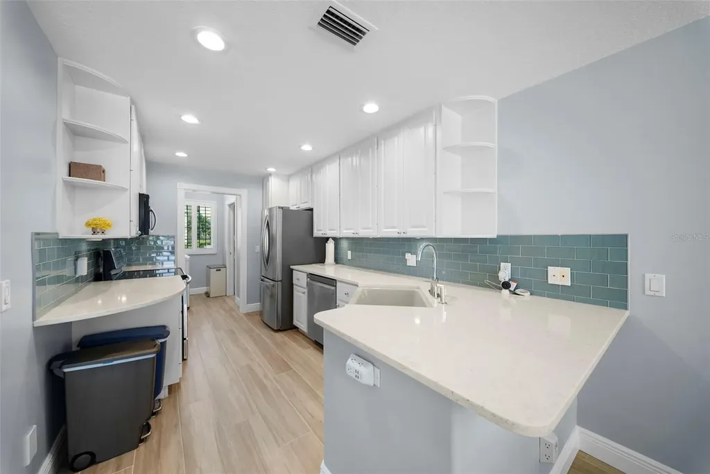 7668 Bergamo Avenue Sarasota FL 34238