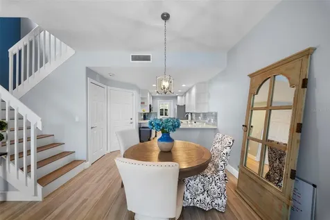 7668 Bergamo Avenue Sarasota FL 34238