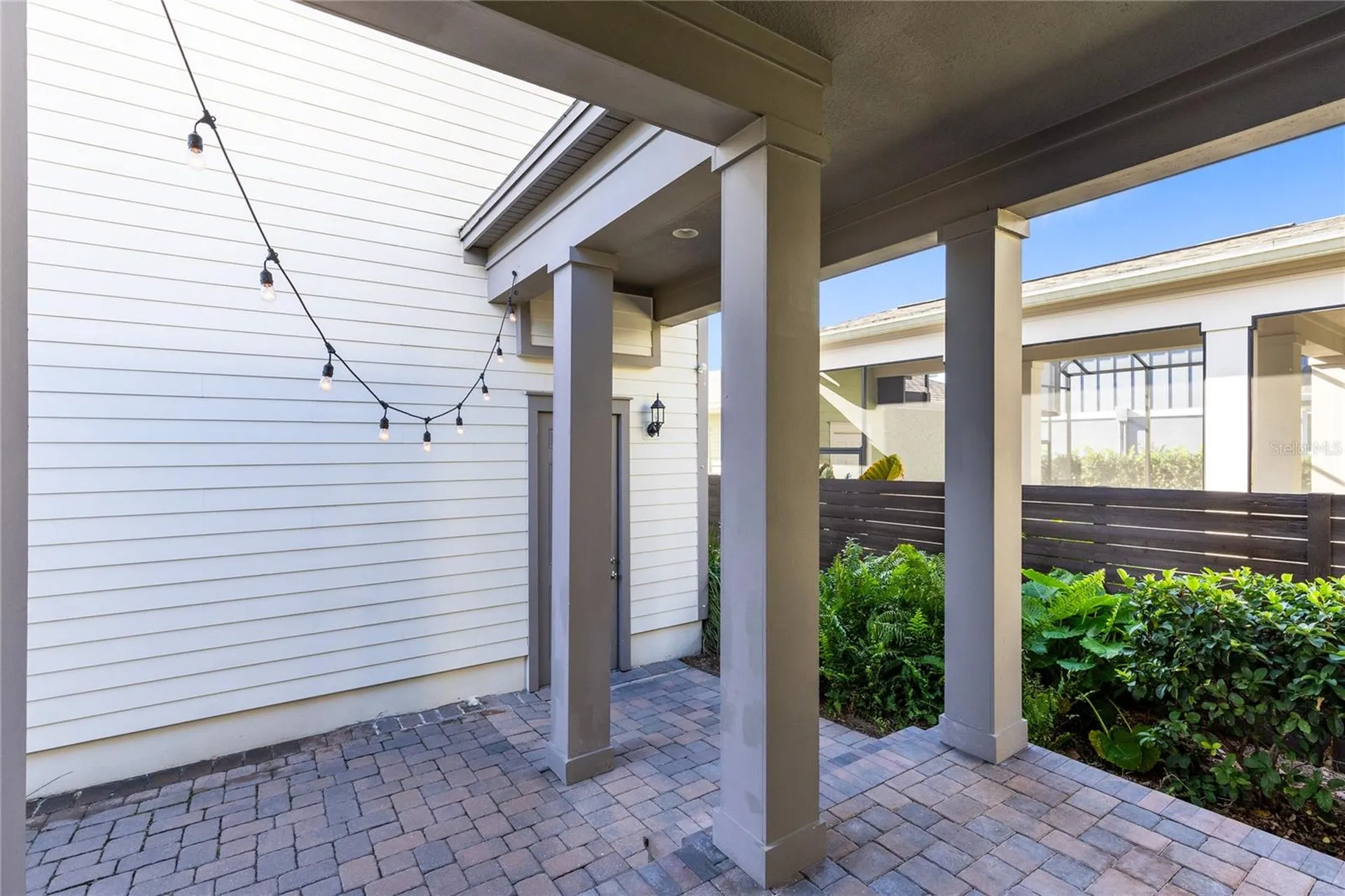 8962 Lower Carrel Circle Orlando FL 32827
