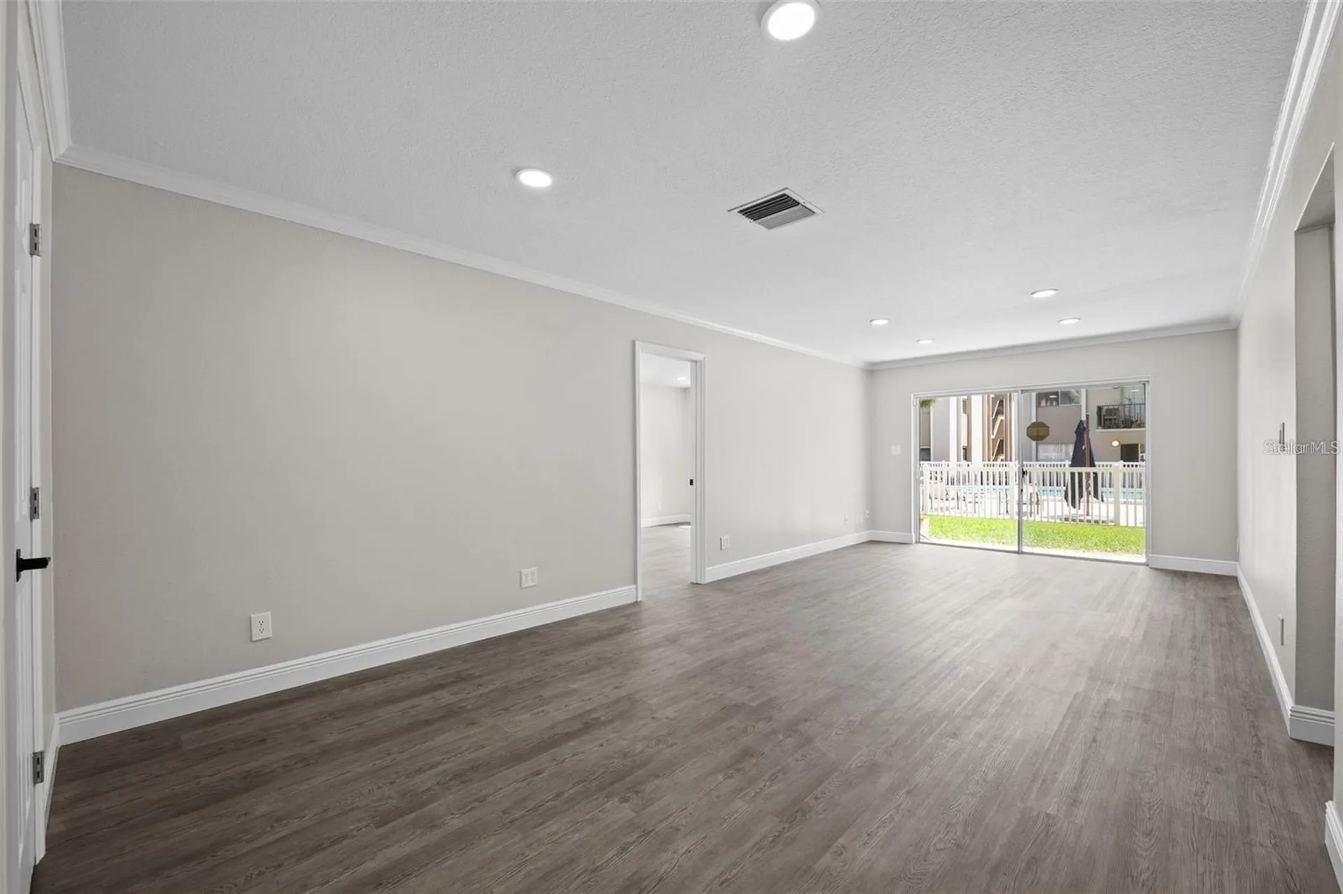 4610 W Gray Street Tampa FL 33609