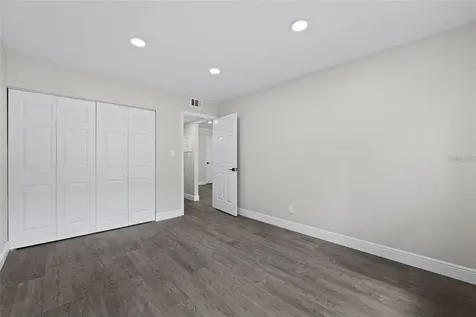 4610 W Gray Street Tampa FL 33609