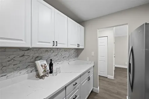 4610 W Gray Street Tampa FL 33609
