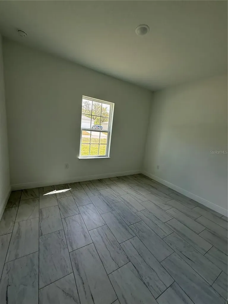 2885 W Redgate Drive Dunnellon FL 34433