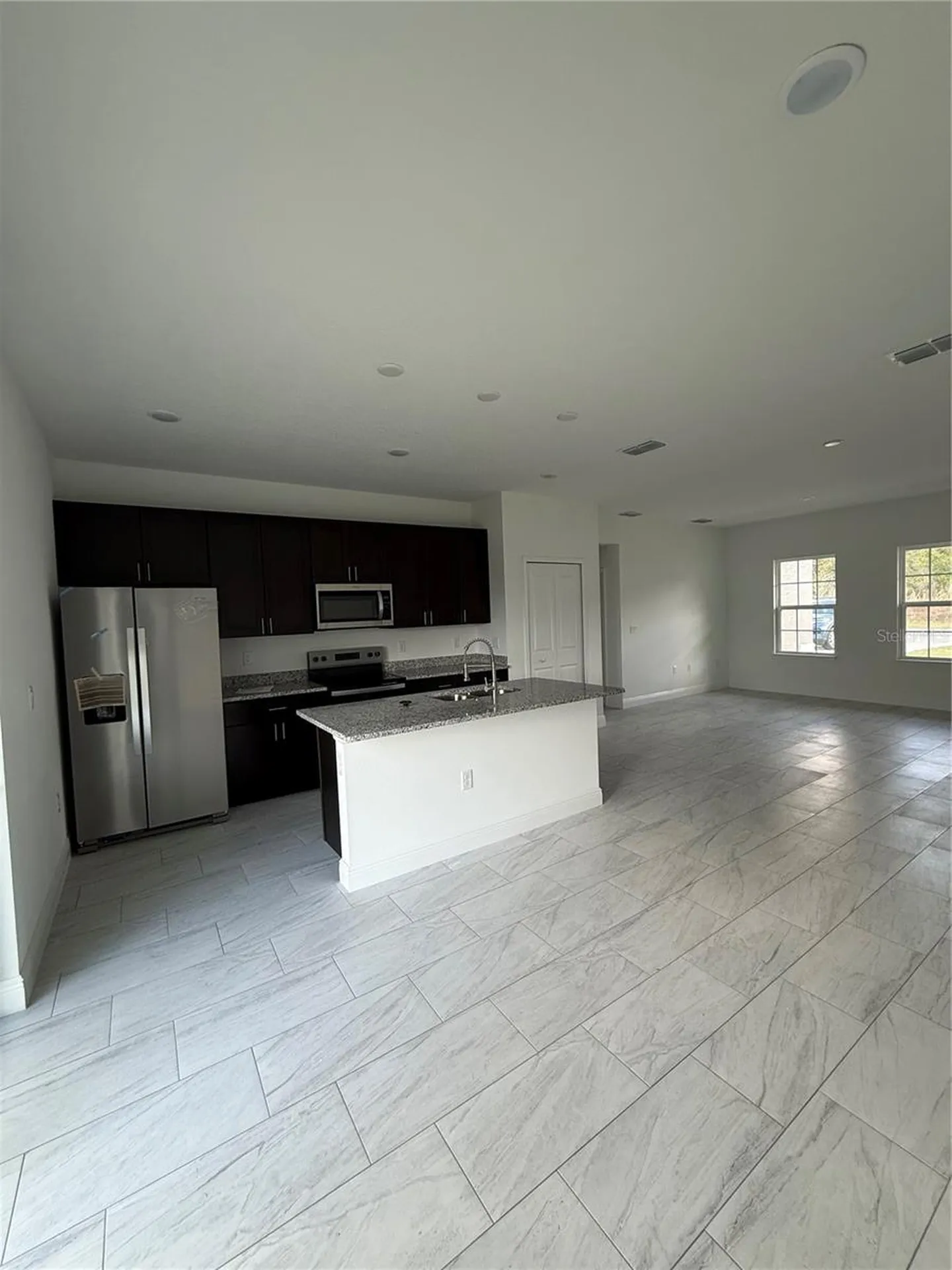 2885 W Redgate Drive Dunnellon FL 34433
