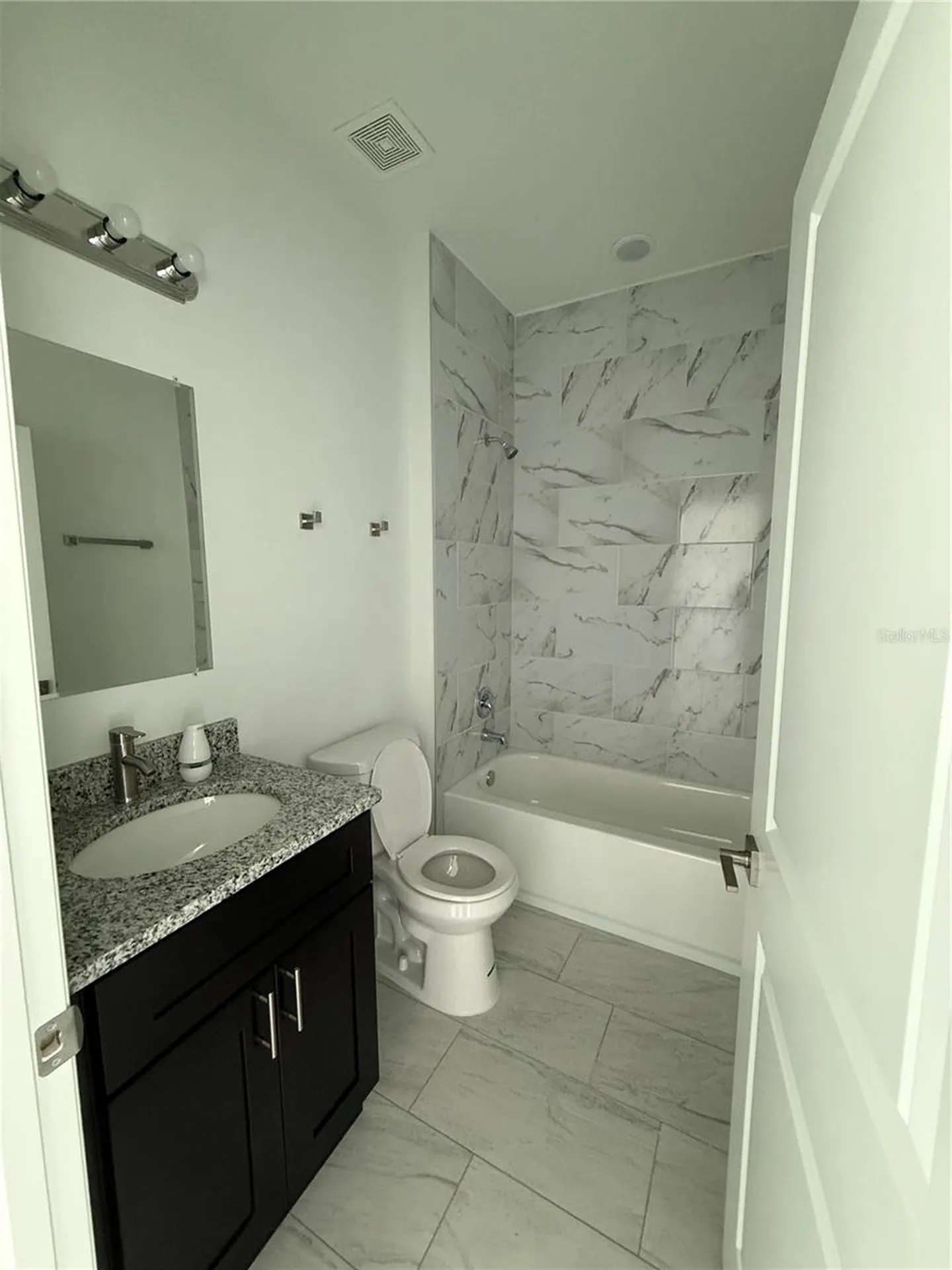 2885 W Redgate Drive Dunnellon FL 34433