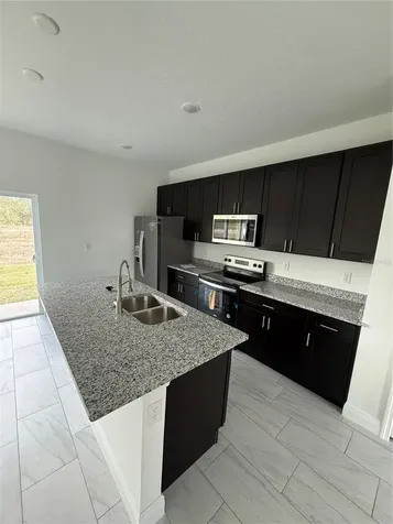 2885 W Redgate Drive Dunnellon FL 34433