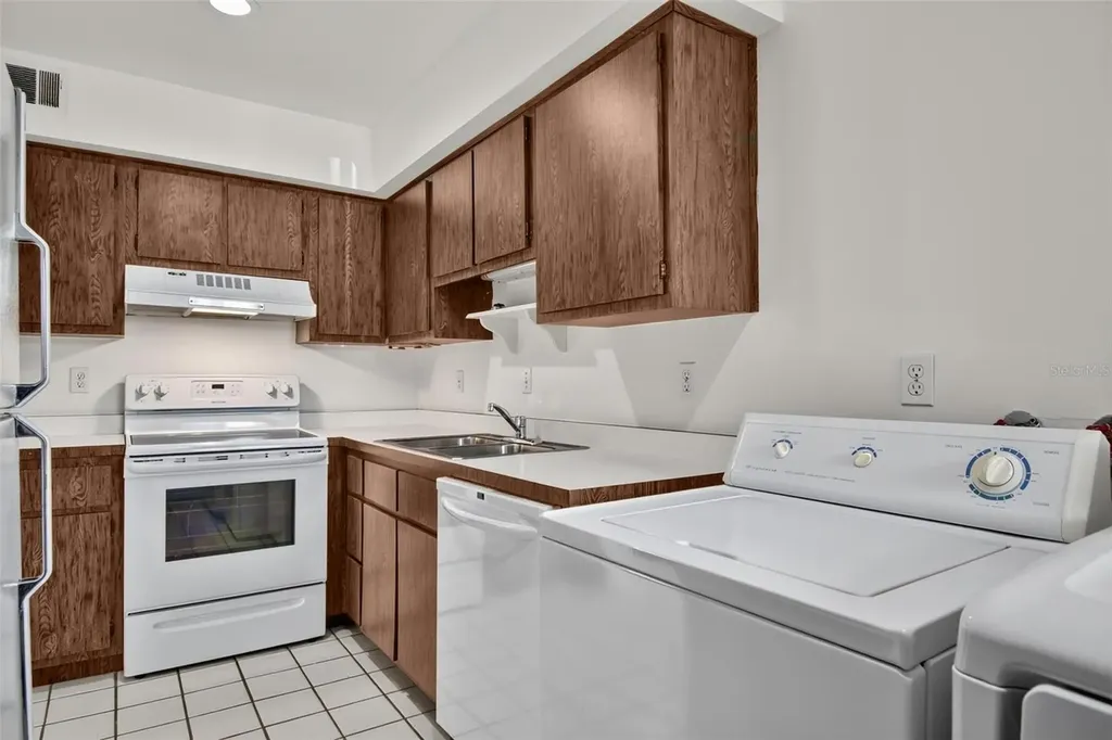 44 Club House Drive Palm Coast FL 32137