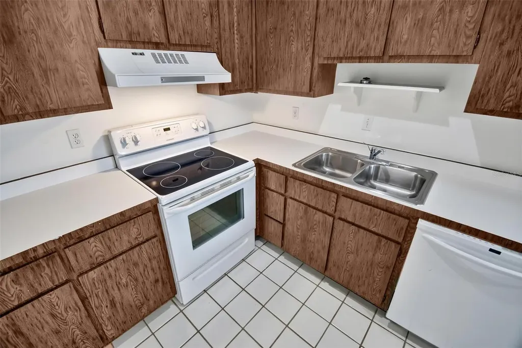44 Club House Drive Palm Coast FL 32137