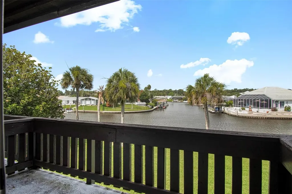 44 Club House Drive Palm Coast FL 32137