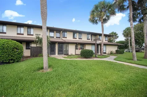 44 Club House Drive Palm Coast FL 32137