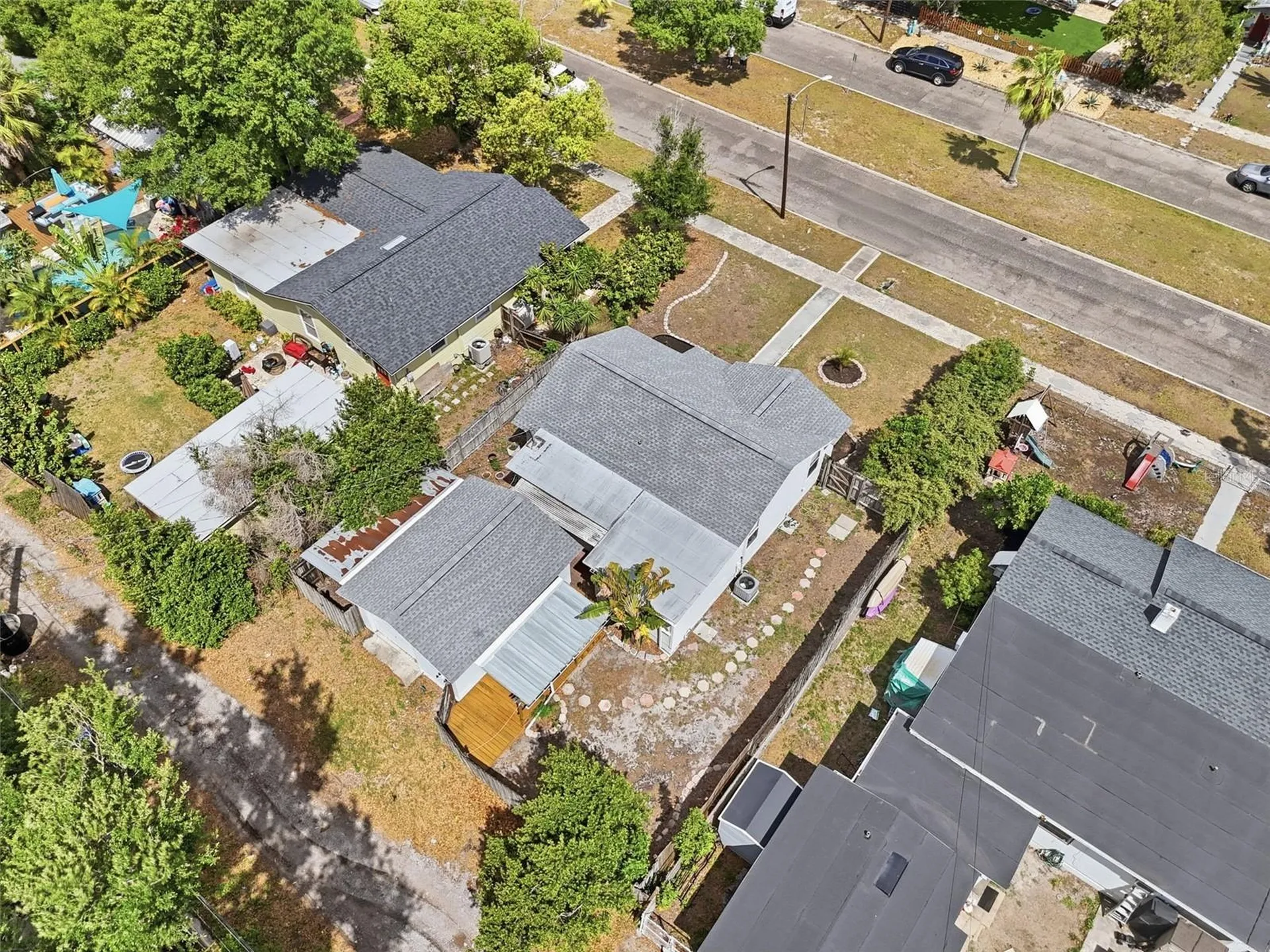 4348 8th Avenue N St Petersburg FL 33713