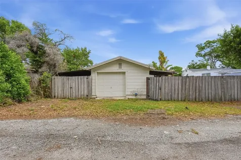 4348 8th Avenue N St Petersburg FL 33713