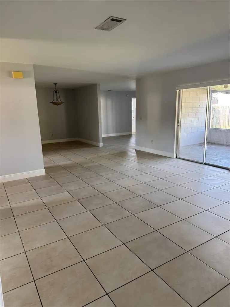 891 Florida Parkway Kissimmee FL 34743
