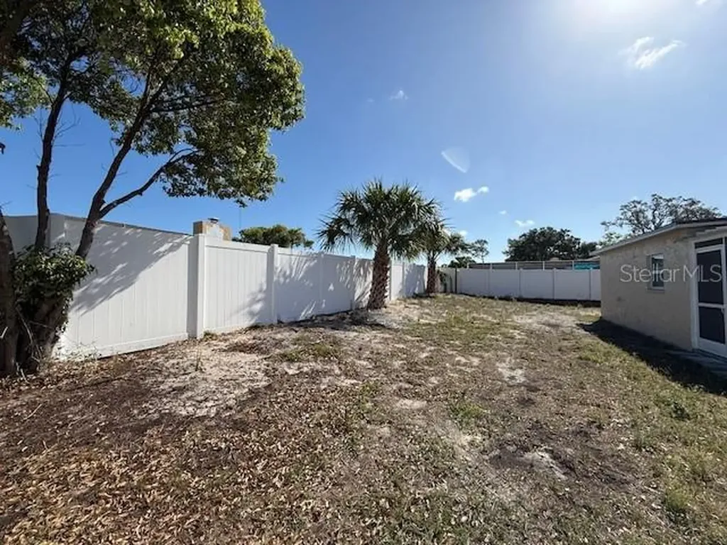 8819 Woodmont Lane Port Richey FL 34668