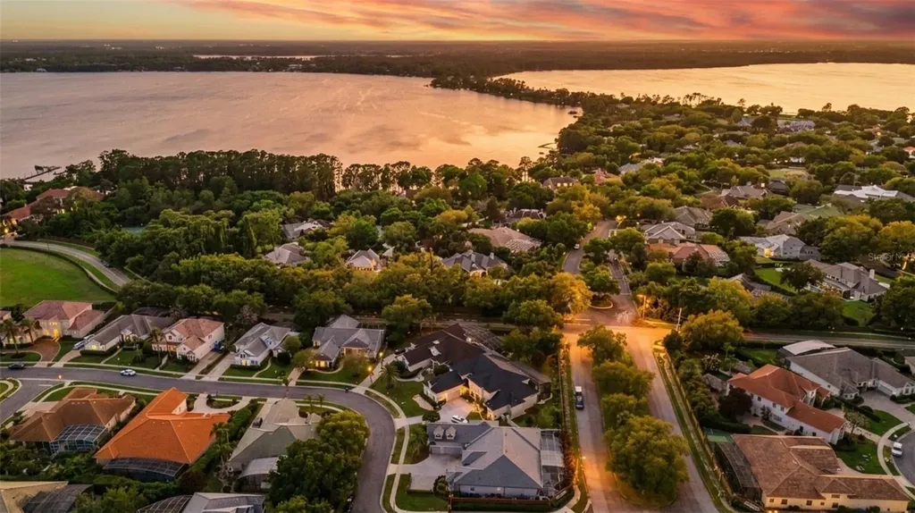 8830 Grey Hawk Point Orlando FL 32836