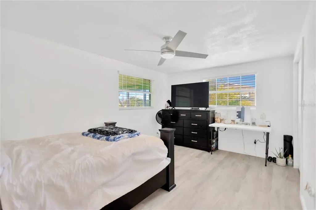 13724 Cox Avenue Hudson FL 34667