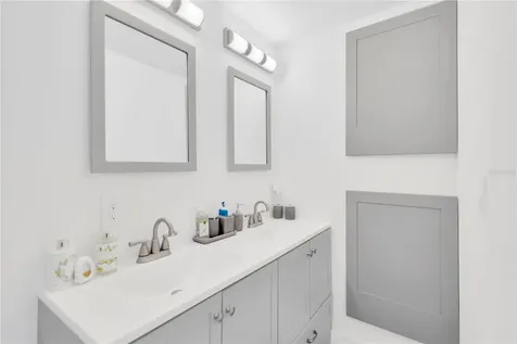 13724 Cox Avenue Hudson FL 34667