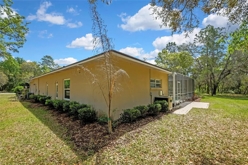 2 Woodlee Court S Homosassa FL 34446