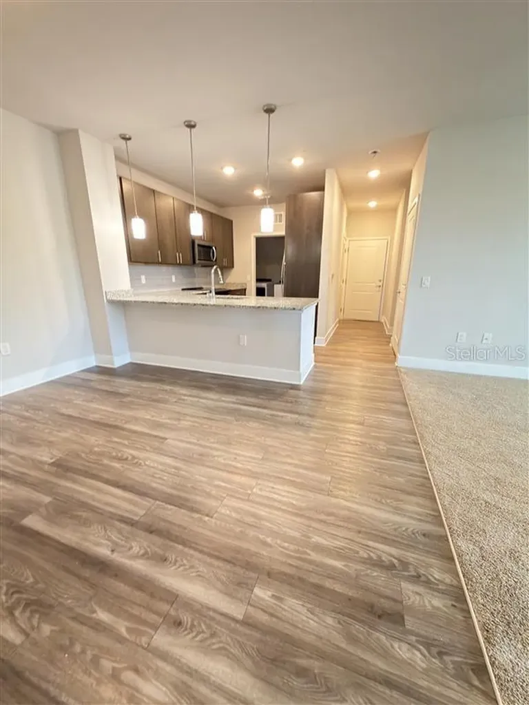 541 Academy Drive Kissimmee FL 34744