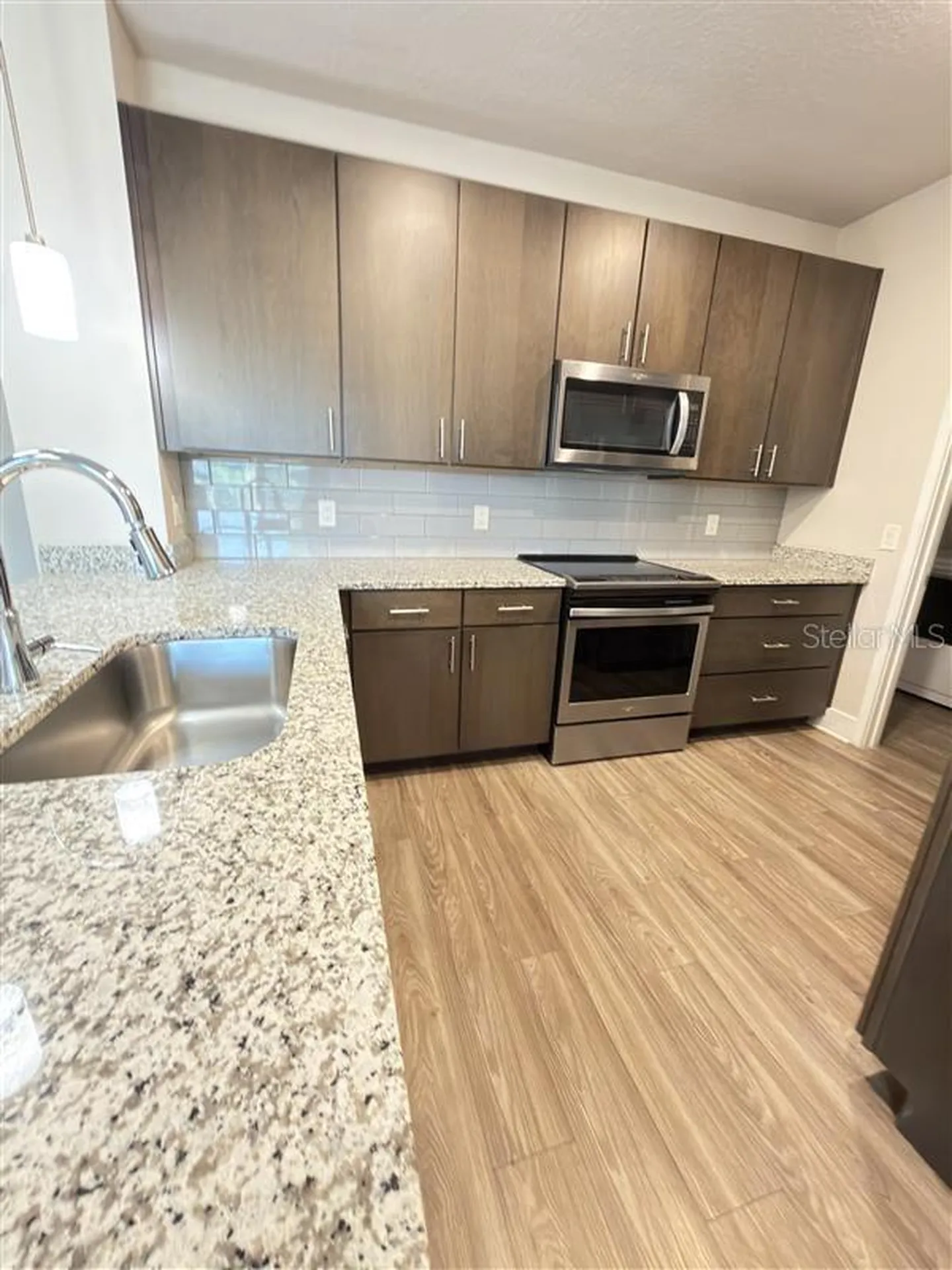 541 Academy Drive Kissimmee FL 34744