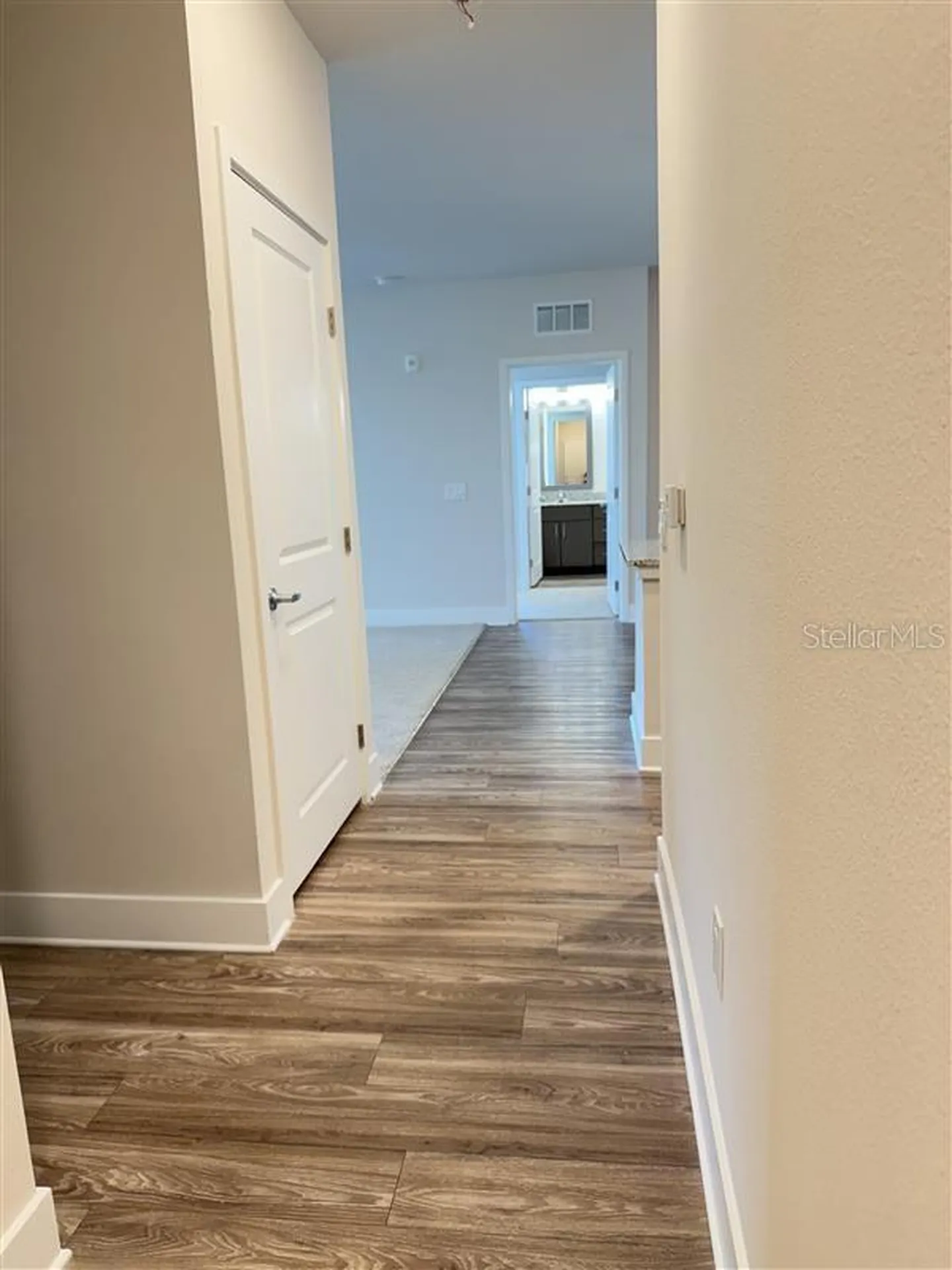 541 Academy Drive Kissimmee FL 34744