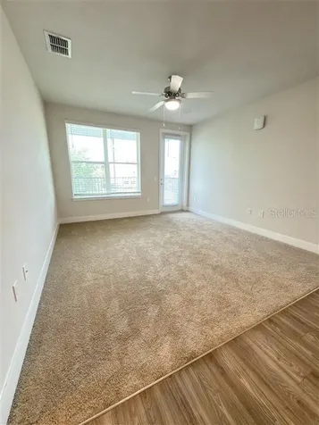 541 Academy Drive Kissimmee FL 34744