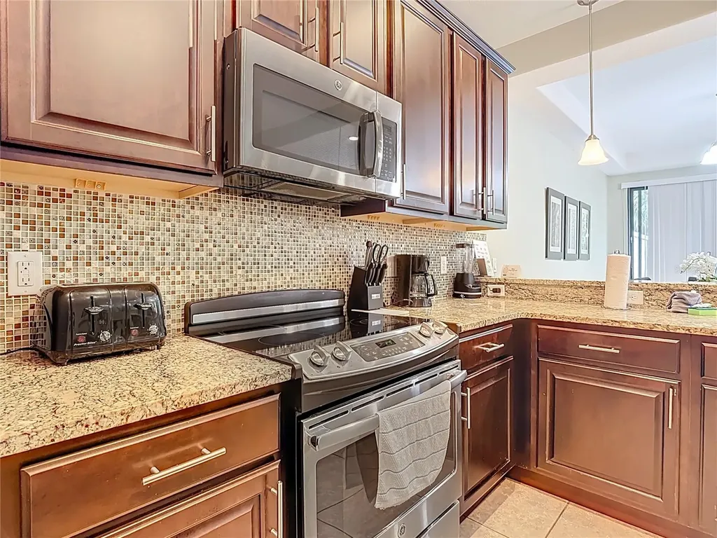 8149 Roseville Boulevard Davenport FL 33896