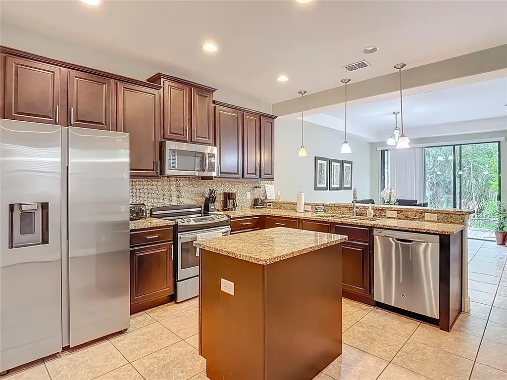 8149 Roseville Boulevard Davenport FL 33896