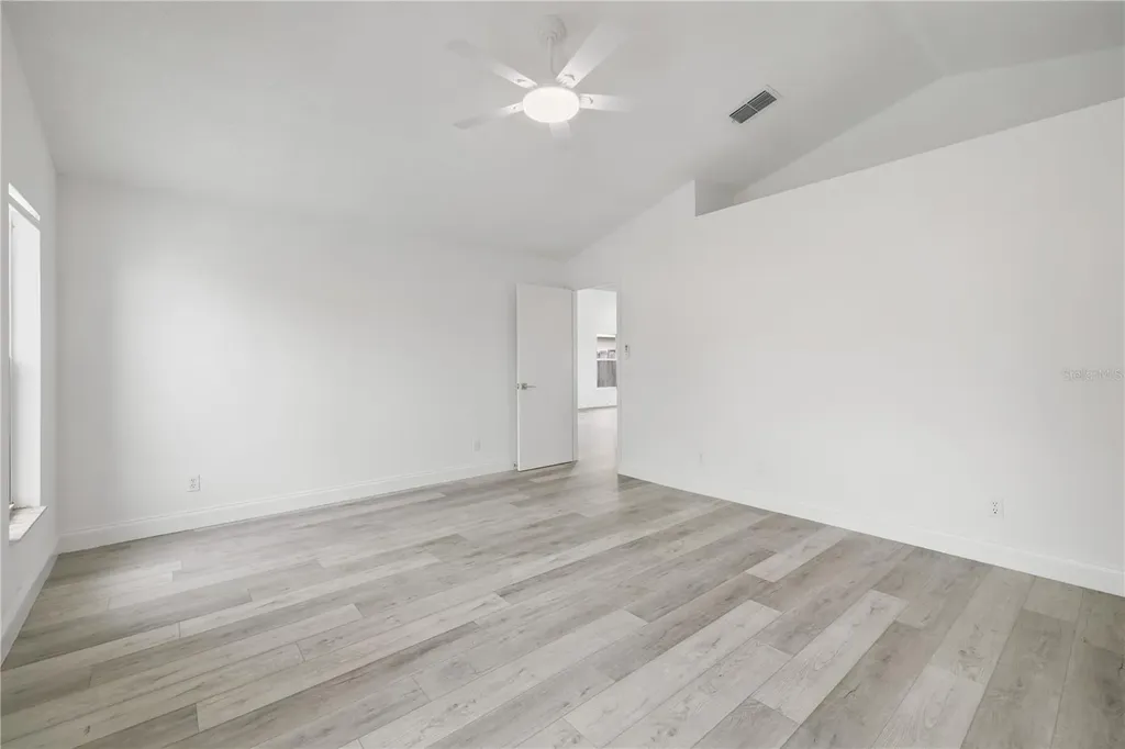 8312 Fort Clinch Avenue Orlando FL 32822