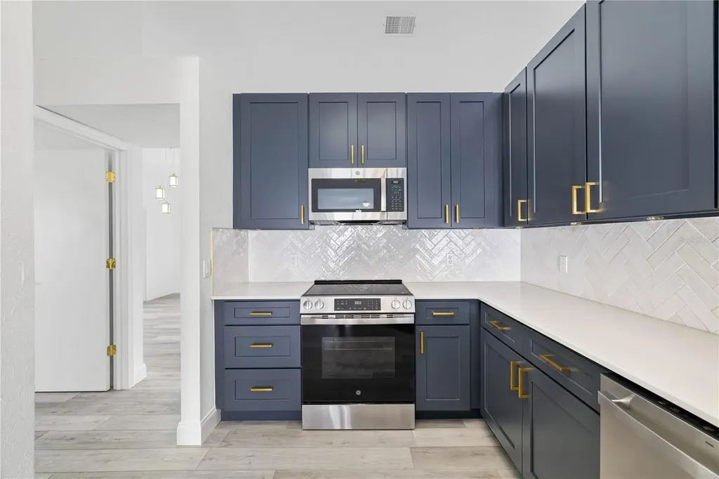 8312 Fort Clinch Avenue Orlando FL 32822