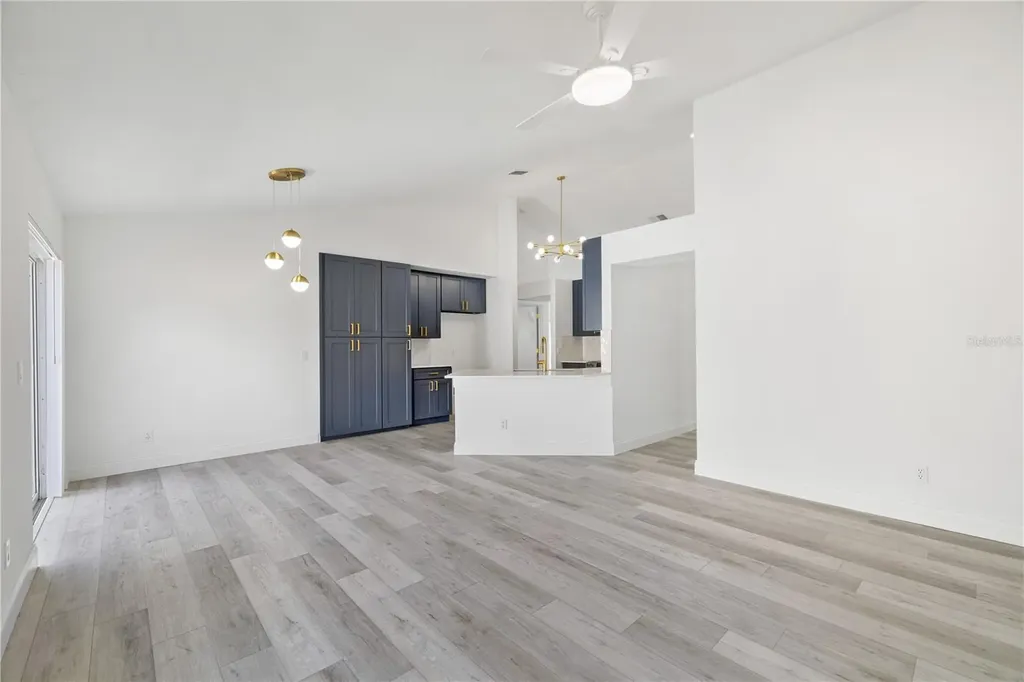 8312 Fort Clinch Avenue Orlando FL 32822