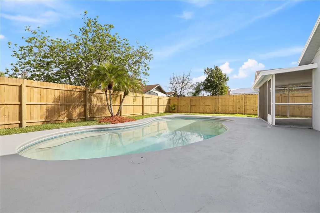 8312 Fort Clinch Avenue Orlando FL 32822