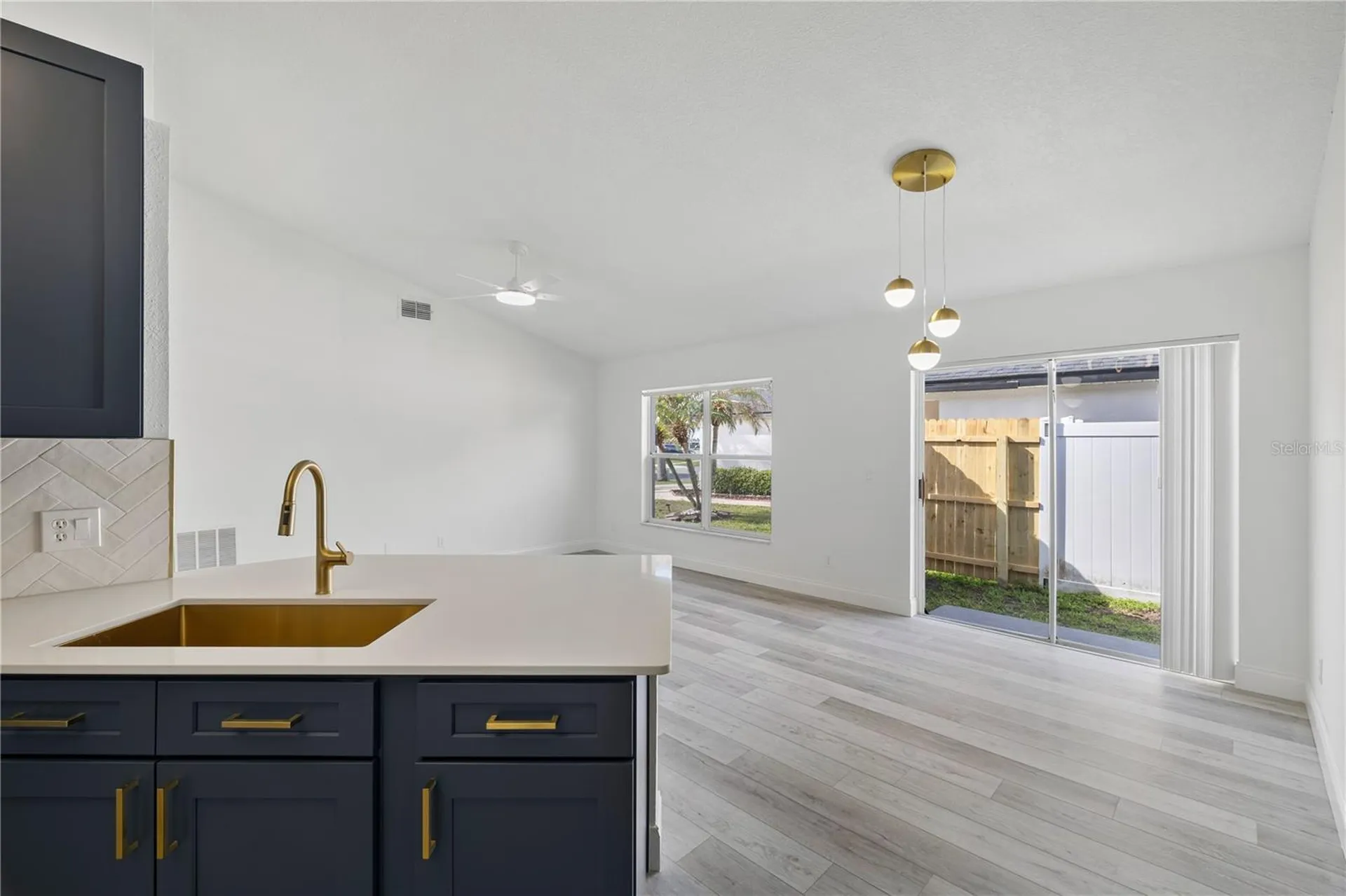8312 Fort Clinch Avenue Orlando FL 32822