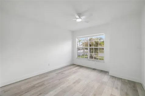 8312 Fort Clinch Avenue Orlando FL 32822