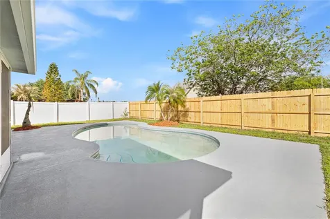8312 Fort Clinch Avenue Orlando FL 32822