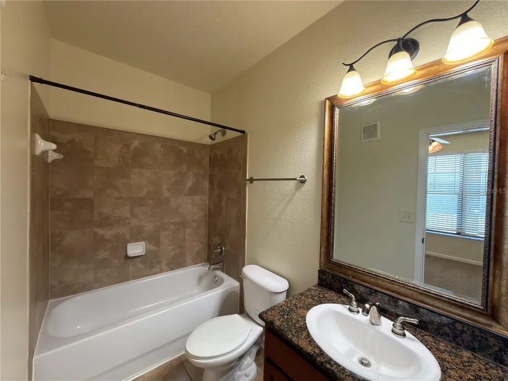 902 Charo Parkway Davenport FL 33897