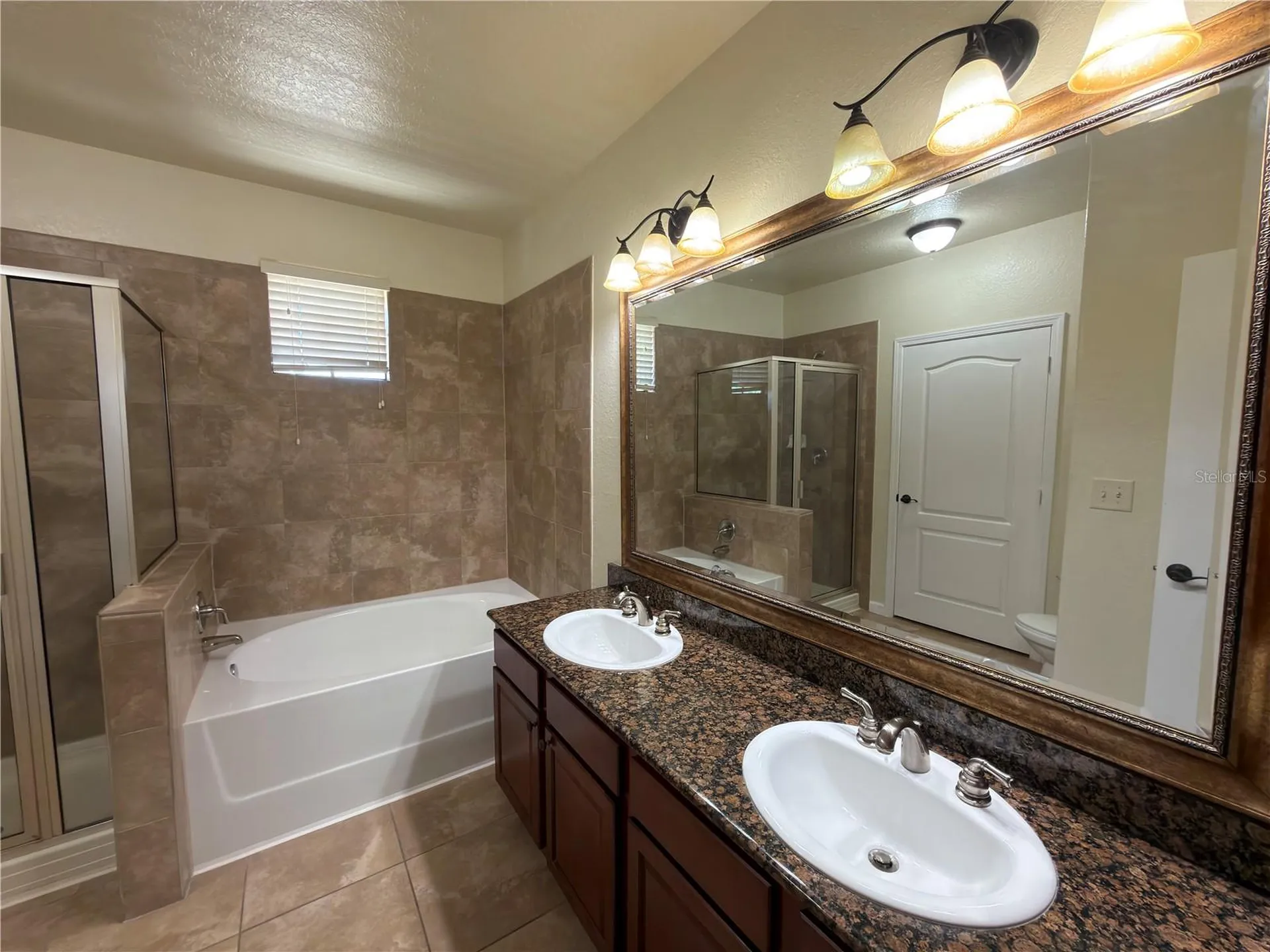 902 Charo Parkway Davenport FL 33897