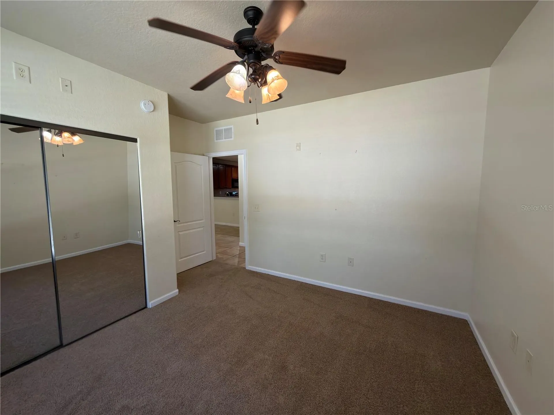902 Charo Parkway Davenport FL 33897