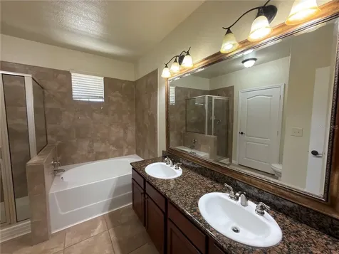 902 Charo Parkway Davenport FL 33897