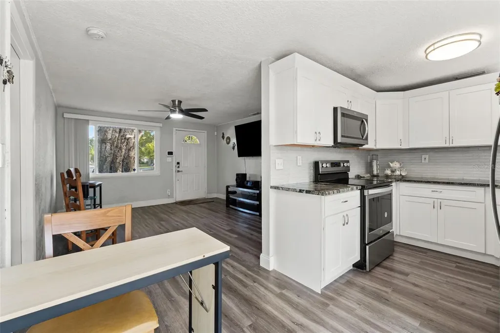 8996 Southern Comfort Drive Largo FL 33773