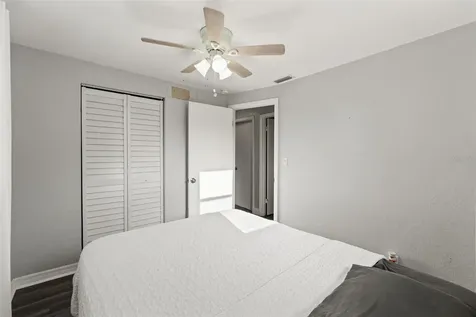 8996 Southern Comfort Drive Largo FL 33773