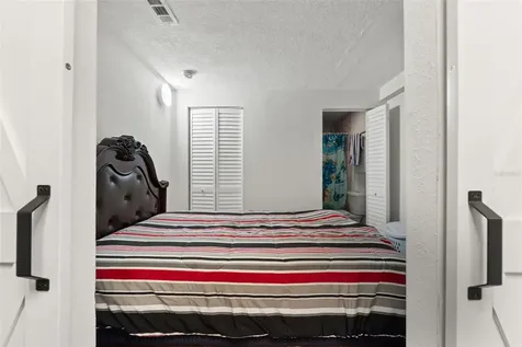 8996 Southern Comfort Drive Largo FL 33773