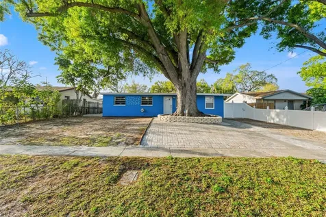 8996 Southern Comfort Drive Largo FL 33773