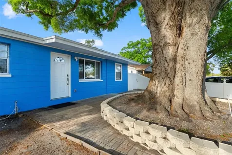 8996 Southern Comfort Drive Largo FL 33773