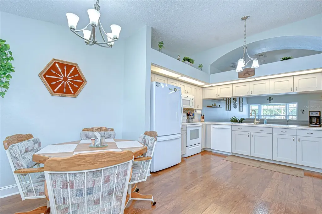 38237 Eucalyptus Drive Zephyrhills FL 33542